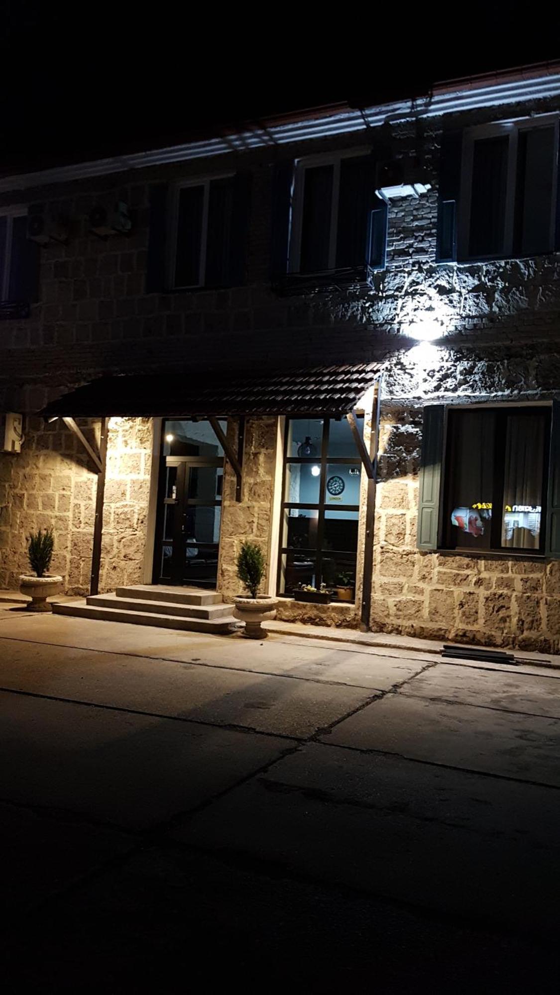 Hotel Aguna Kʼutʼaisi Exterior foto