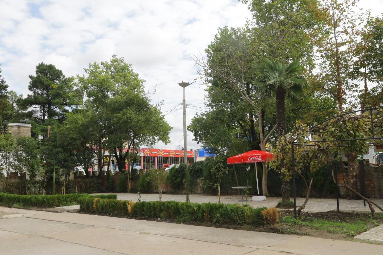 Hotel Aguna Kʼutʼaisi Exterior foto